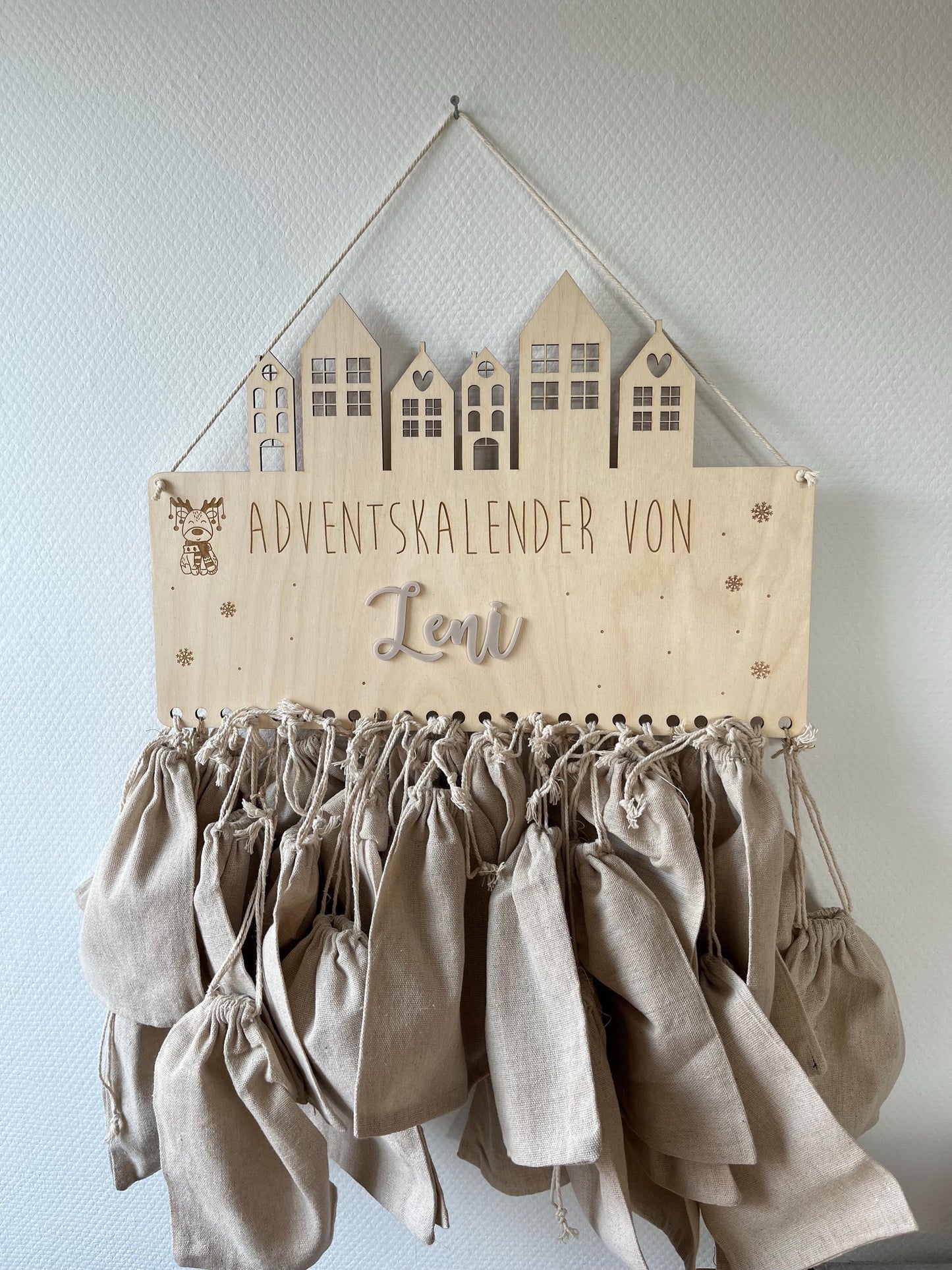 Personalisierter Adventskalender aus Holz / Adventskalender zum befüllen / Adventskalender für Kinder /