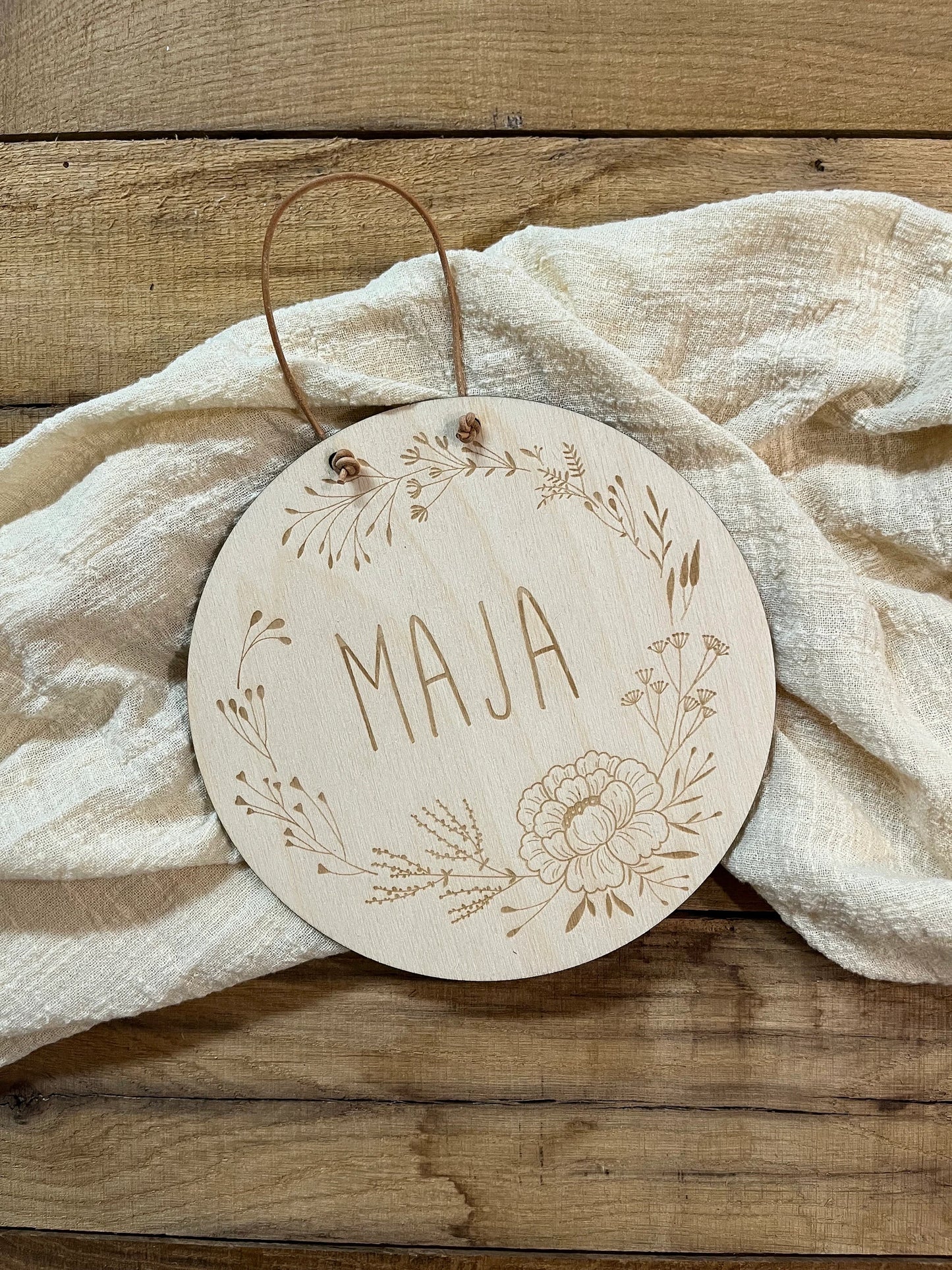 🌿 Personalisiertes Türschild mit Namen – Holzschild für Kinderzimmer oder Babyzimmer 🌸