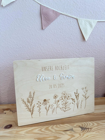 💍 Personalisierte Erinnerungskiste zur Hochzeit – Holzbox mit Gravur 🌿